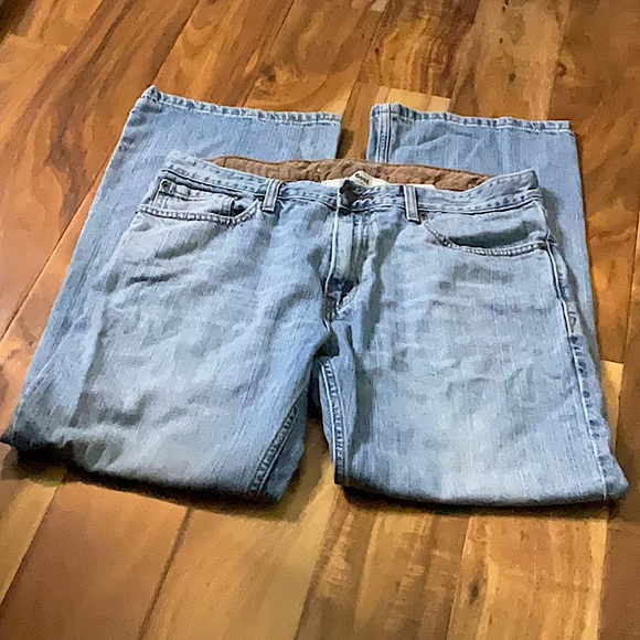 Authentic Signature Levi Strauss & Co. Light Blue Wash, Low Bootcut Jeans - Picture 3 of 8